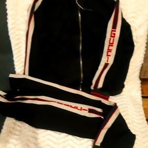 Gucci sweat suit
